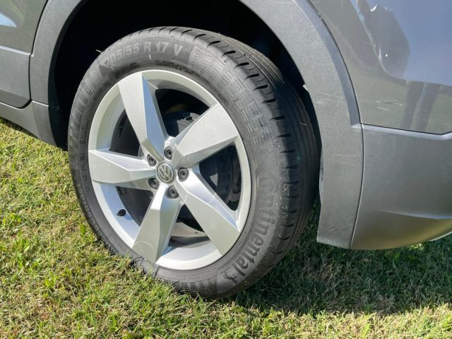 VOLKSWAGEN T-Cross usata, con Controllo automatico clima