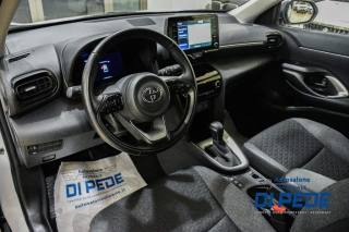 TOYOTA Yaris Cross usata, con USB