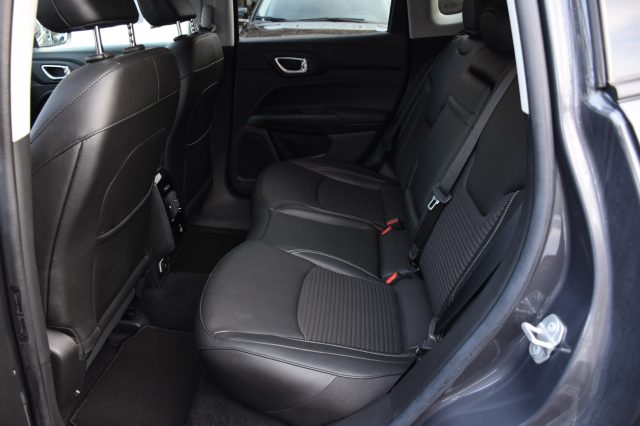 JEEP Compass usata, con Autoradio