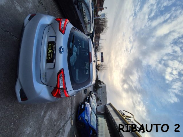 TOYOTA Yaris usata, con Controllo trazione