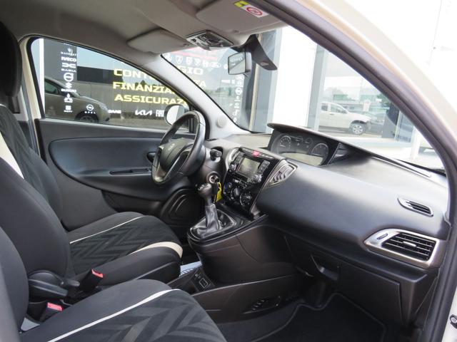 LANCIA Ypsilon usata, con Servosterzo