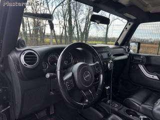 JEEP Wrangler usata, con USB