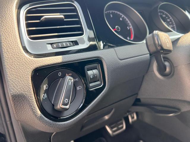 VOLKSWAGEN Golf usata, con Controllo automatico clima