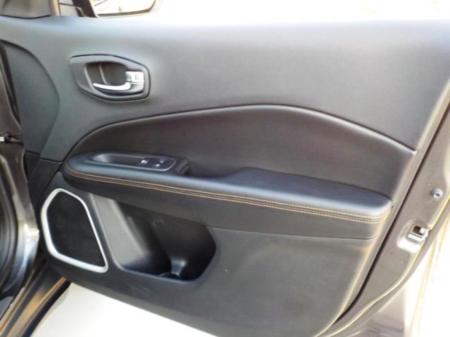 JEEP Compass usata, con Fari LED