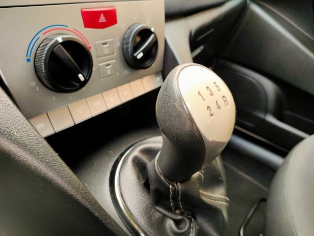 LANCIA Ypsilon usata, con Servosterzo