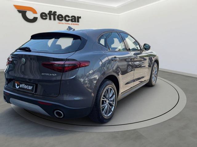 ALFA ROMEO Stelvio usata, con Autoradio