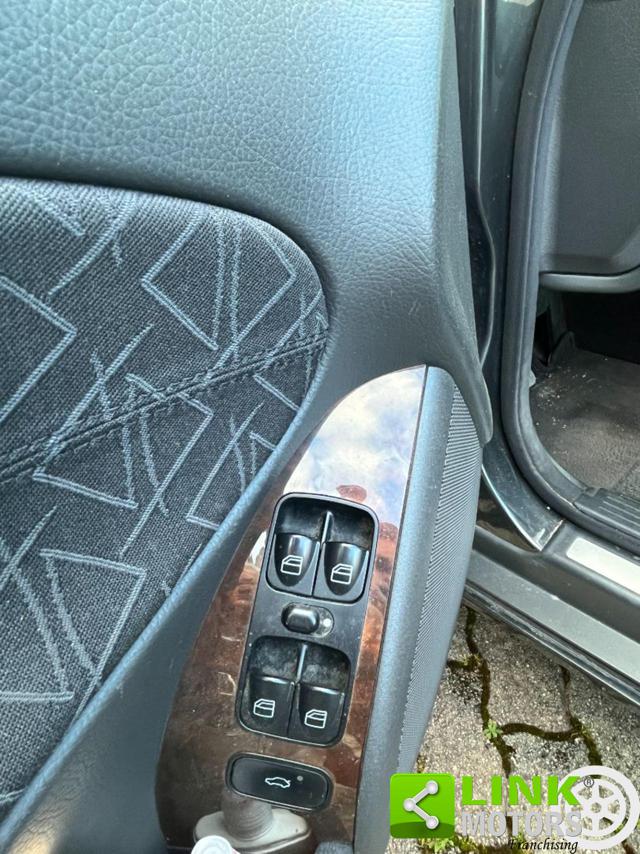 MERCEDES-BENZ C 200 usata, con Boardcomputer