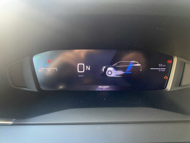 PEUGEOT 2008 usata, con Autoradio digitale