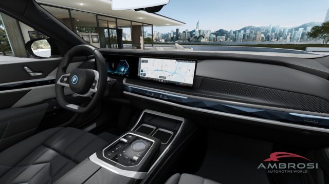 BMW i7 usata 12