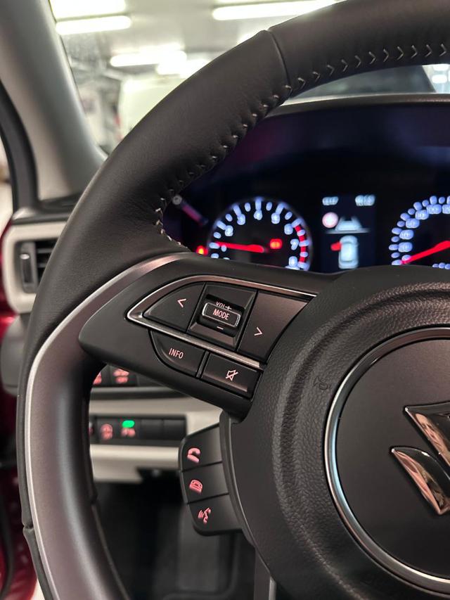 SUZUKI Swift usata, con Park Distance Control