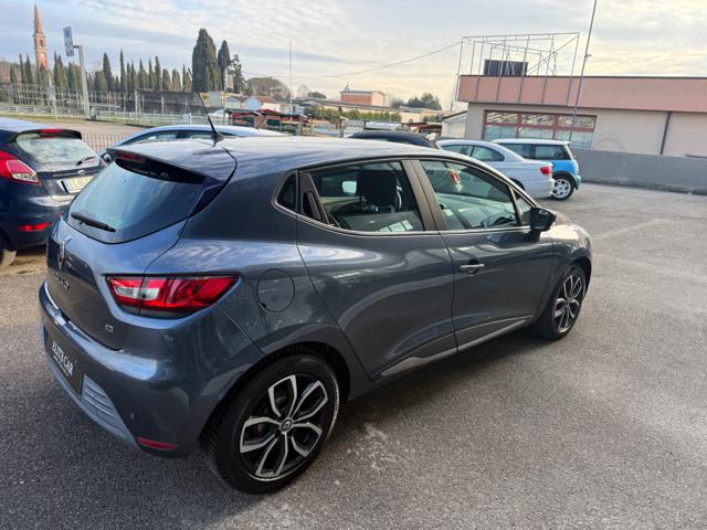RENAULT Clio usata, con Alzacristalli elettrici