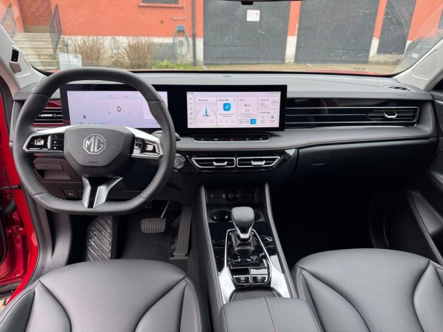 MG HS usata, con Cerchi in lega