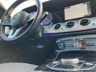 MERCEDES-BENZ E 200 usata, con Climatizzatore