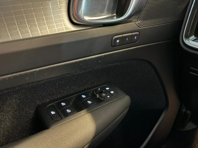 VOLVO XC40 usata, con Regolazione elettrica sedili
