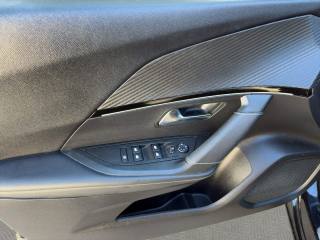 PEUGEOT 2008 usata, con Sedili sportivi