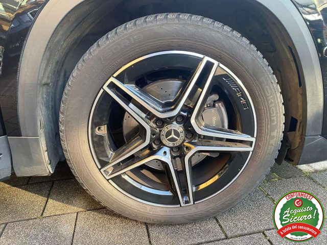 MERCEDES-BENZ GLA 200 usata, con Regolazione elettrica sedili
