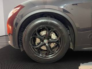 ALFA ROMEO Stelvio usata, con Fari Xenon