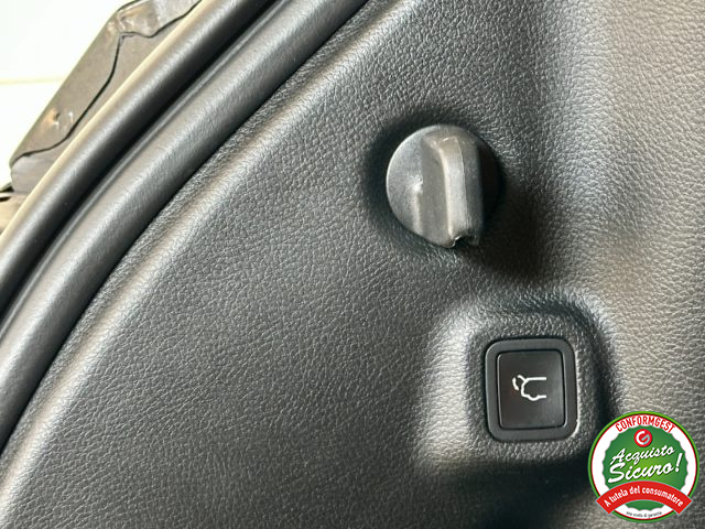 JEEP Compass usata, con Portellone posteriore elettrico