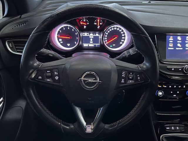 OPEL Astra usata, con Controllo trazione