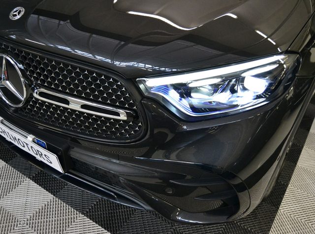 MERCEDES-BENZ GLC 220 usata, con Volante in pelle