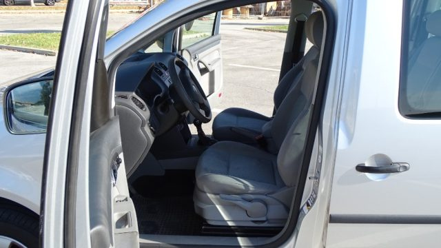 VOLKSWAGEN Caddy usata, con Servosterzo