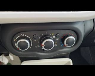 RENAULT Twingo usata, con Luci diurne LED