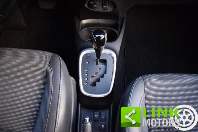 TOYOTA Yaris usata, con Fendinebbia