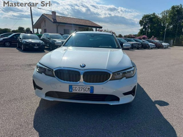 BMW 320 usata, con Boardcomputer