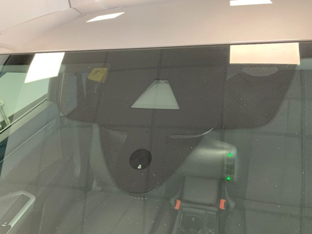 AUDI Q3 usata, con Sensori di parcheggio anteriori