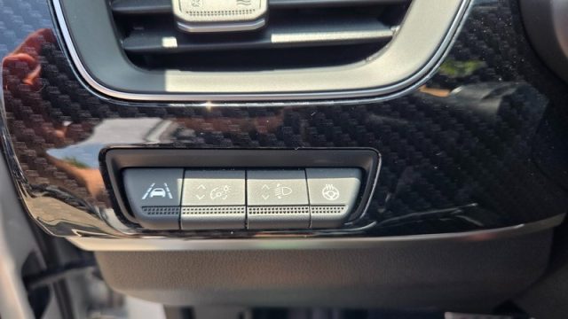 RENAULT Arkana usata, con Autoradio digitale
