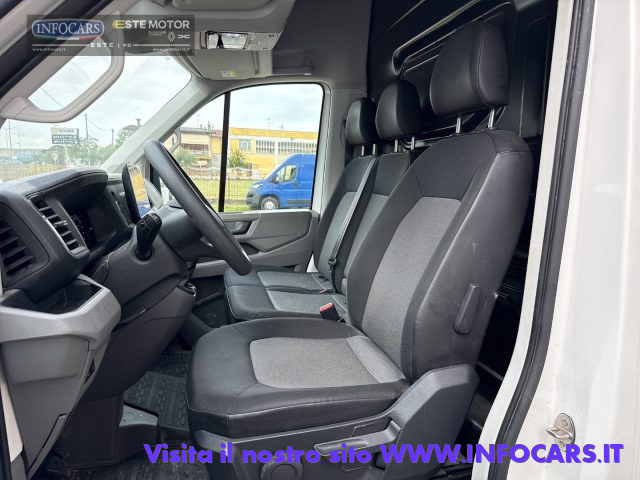 VOLKSWAGEN Crafter usata, con Autoradio