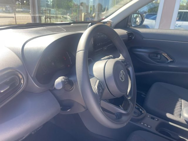 TOYOTA Yaris Cross usata, con Fendinebbia