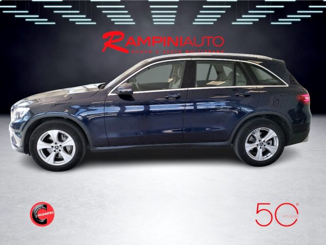 MERCEDES-BENZ GLC 220 usata 12
