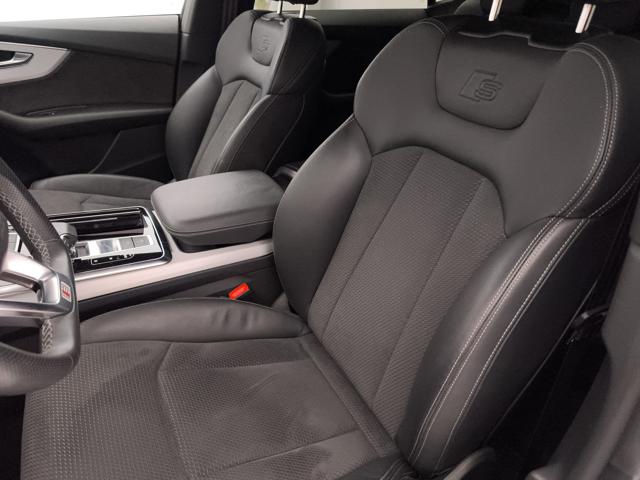 AUDI Q8 usata, con Controllo automatico clima