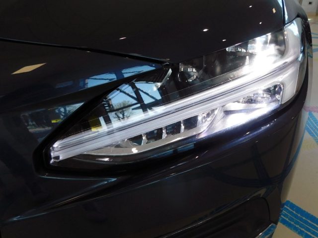 VOLVO S90 usata, con Autoradio digitale