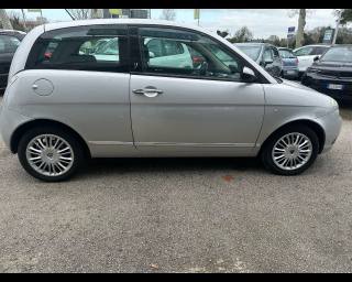 LANCIA Ypsilon usata, con Servosterzo