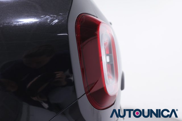 DACIA Duster usata 38