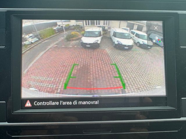 VOLKSWAGEN Crafter usata, con Touch screen