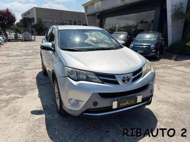TOYOTA RAV 4 usata, con Airbag laterali