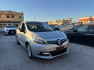 RENAULT Scenic usata, con Airbag