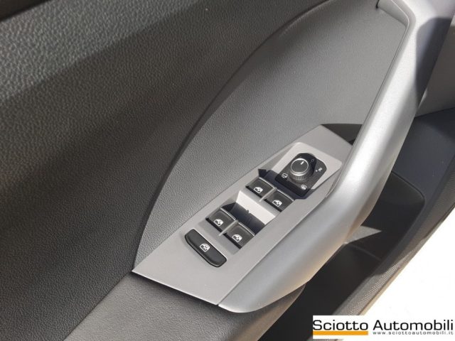 VOLKSWAGEN T-Cross usata, con Fendinebbia