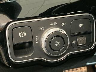 MERCEDES-BENZ CLA usata 24