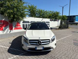 MERCEDES-BENZ GLA 200 usata, con Airbag