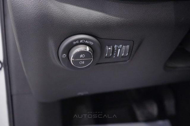 JEEP Compass usata, con Volante in pelle