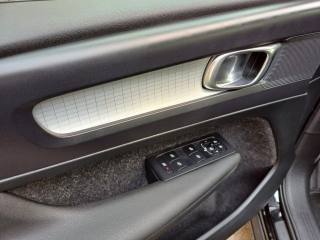 VOLVO XC40 usata, con Volante in pelle