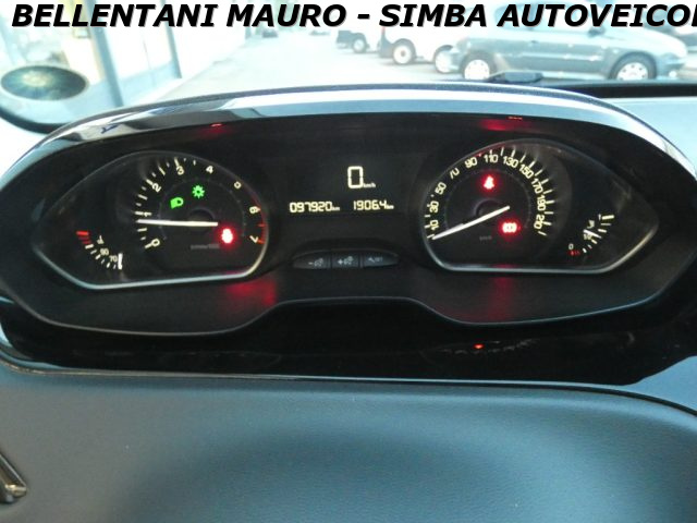 PEUGEOT 208 usata, con Airbag testa