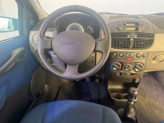FIAT Punto usata 9