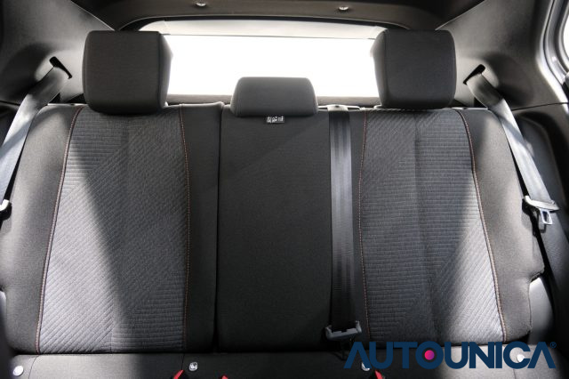 PEUGEOT 2008 usata, con Airbag testa
