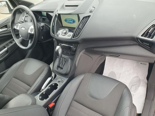 FORD Kuga usata, con Fari Xenon