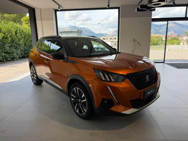 PEUGEOT 2008 usata, con Airbag